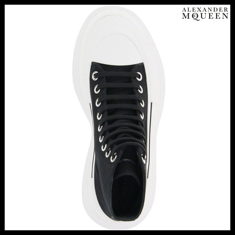 【alexander mcqueen】Tread Slick High-Top Sneakers