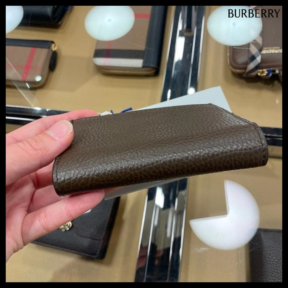 【Burberry】EDIE Grain Leather Bifold Card Holder EbonyBrown