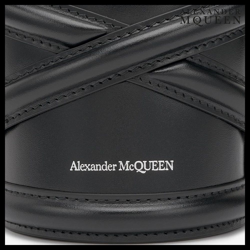 【alexander mcqueen】ミニカーブ ショルダーバッグ ブラック