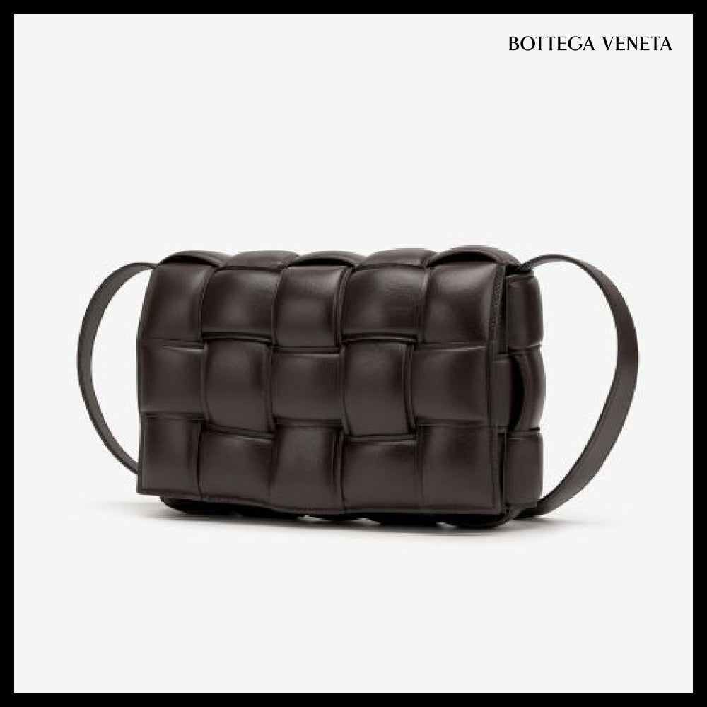 【BOTTEGA VENETA】Padded Cassette Shoulder Bag Fondant
