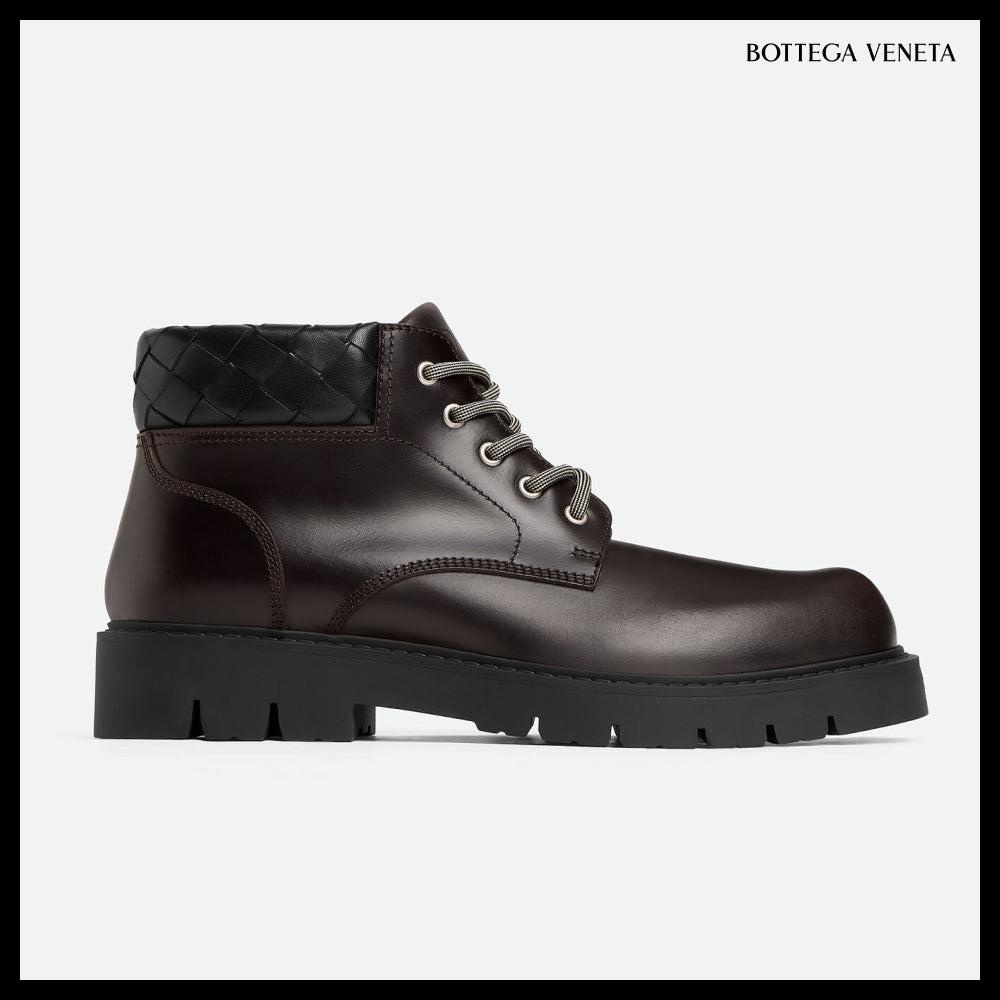 【BOTTEGA VENETA】Head Dog Cropped Boots Fondant Black