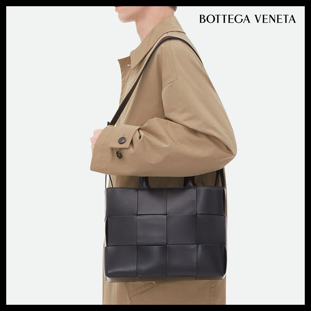 ◆BOTTEGA VENETA◆ARCO TOTE BAG BLACK