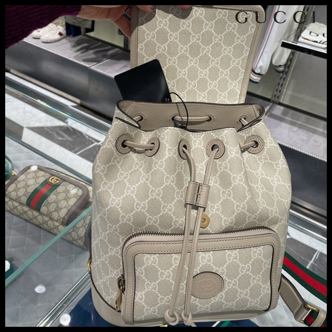 【GUCCI】Interlocking GG Supreme Canvas Backpack Beige White