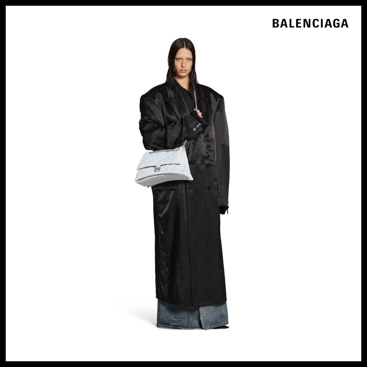 【BALENCIAGA】Crush Medium Chain Bag Quilted Denim