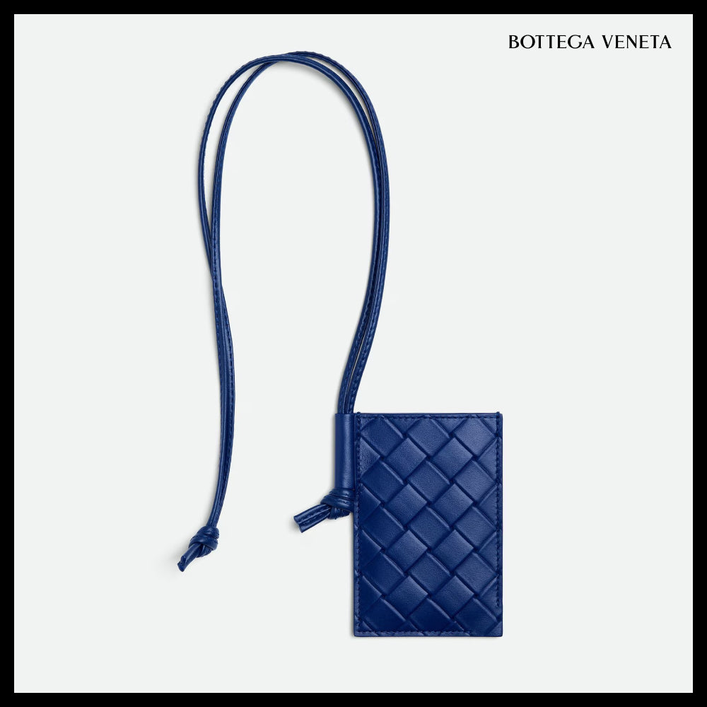 【BOTTEGA VENETA】Intrecciato Stamp Badge Holder 4 Colors
