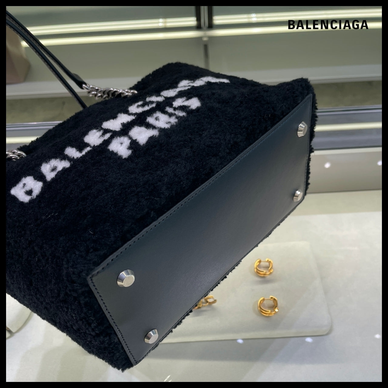 【BALENCIAGA】Duty Free Small Tote Bag Black