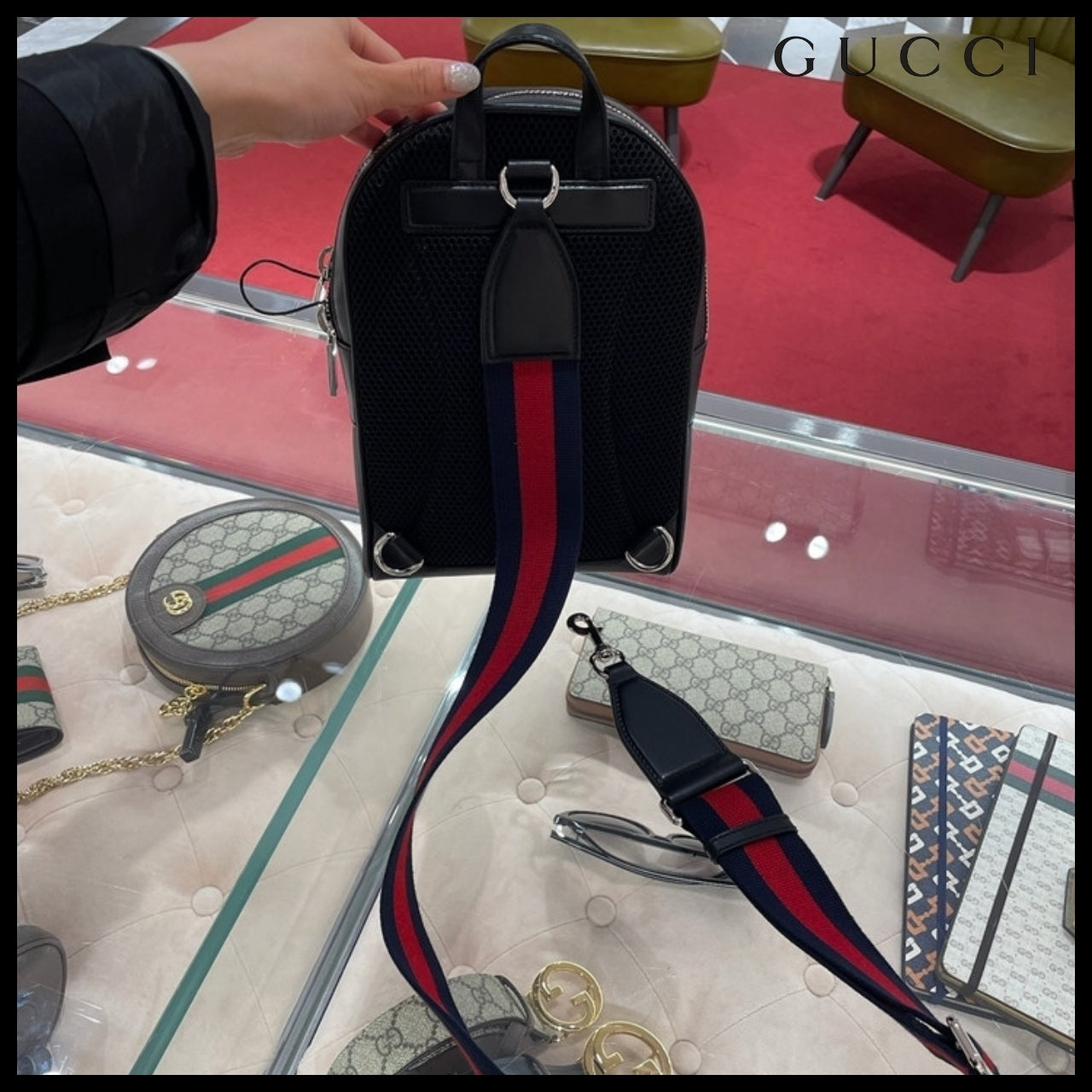 【GUCCI】GG Supreme Canvas Web Strap Backpack Crossbody Bag