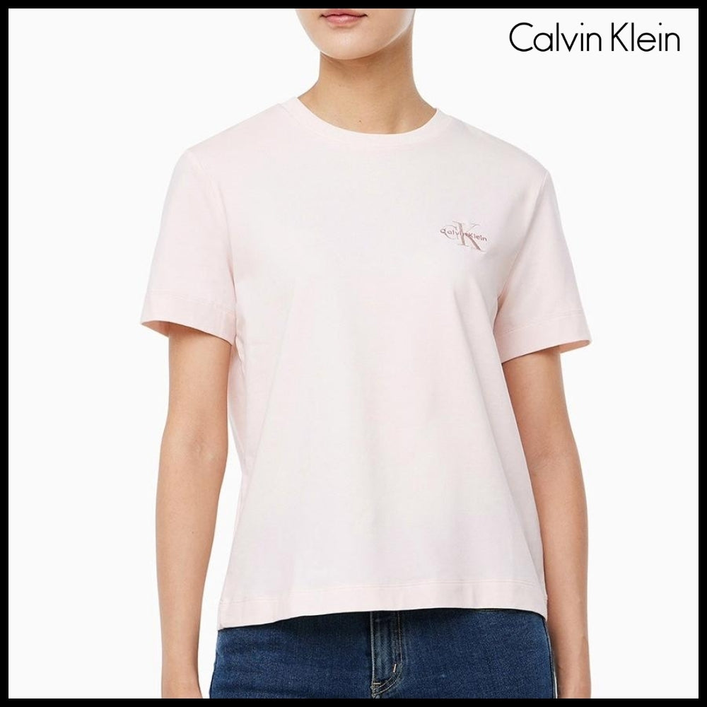 【Calvin Klein】Regular Fit Small Monogram Sleeve T-Shirt