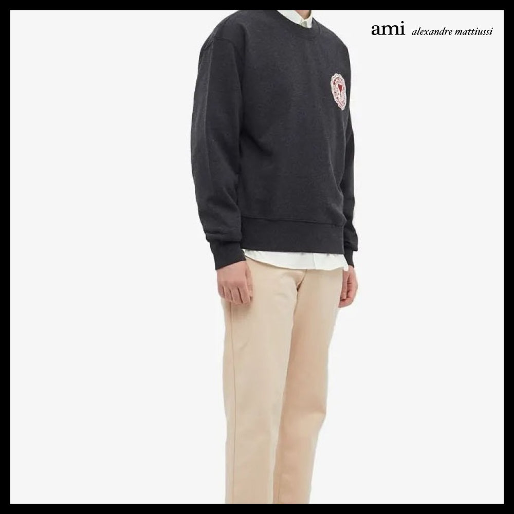 【AMI】Heart Badge Logo Oversized Sweatshirt Anthracite