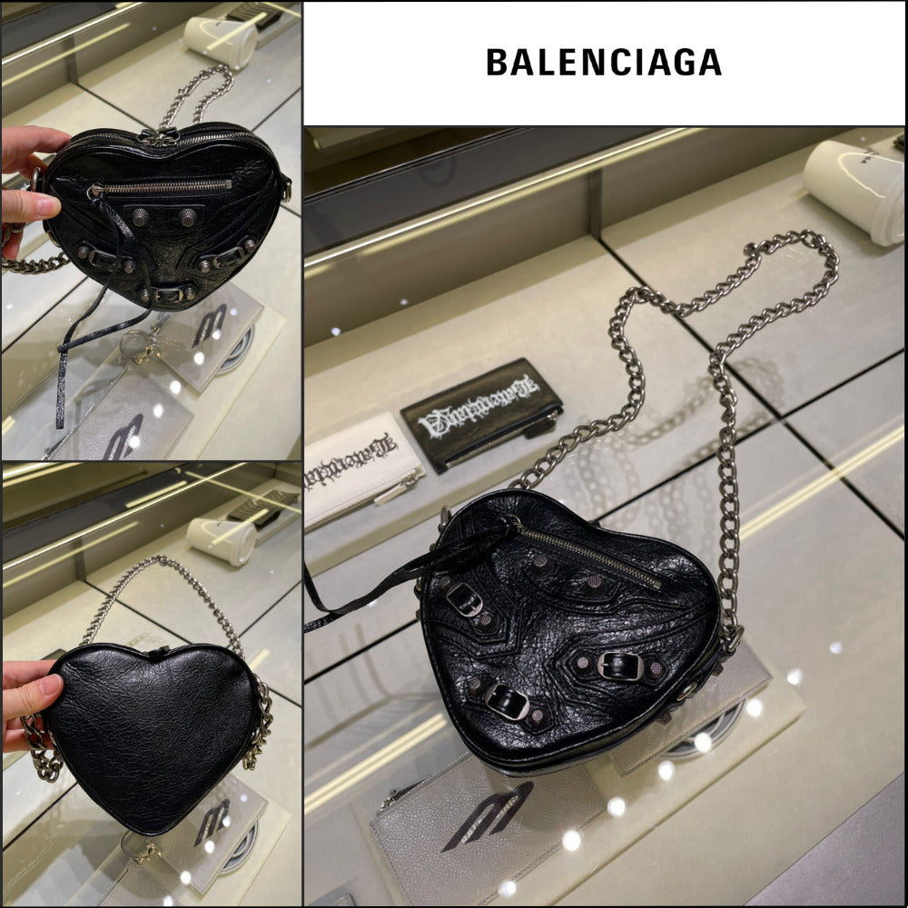 【BALENCIAGA】Le Cagole Heart Chain Mini Crossbody Bag Black