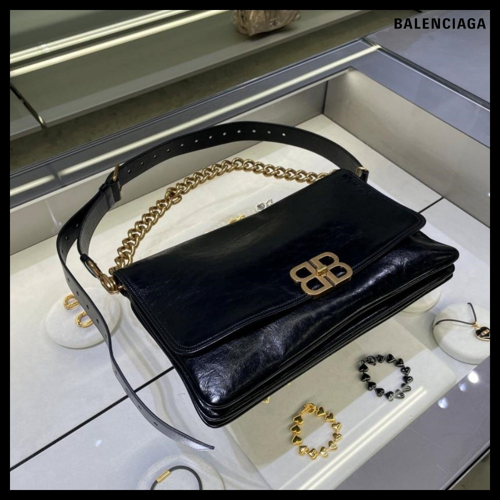 【BALENCIAGA】BB Soft Flap Bag L Black