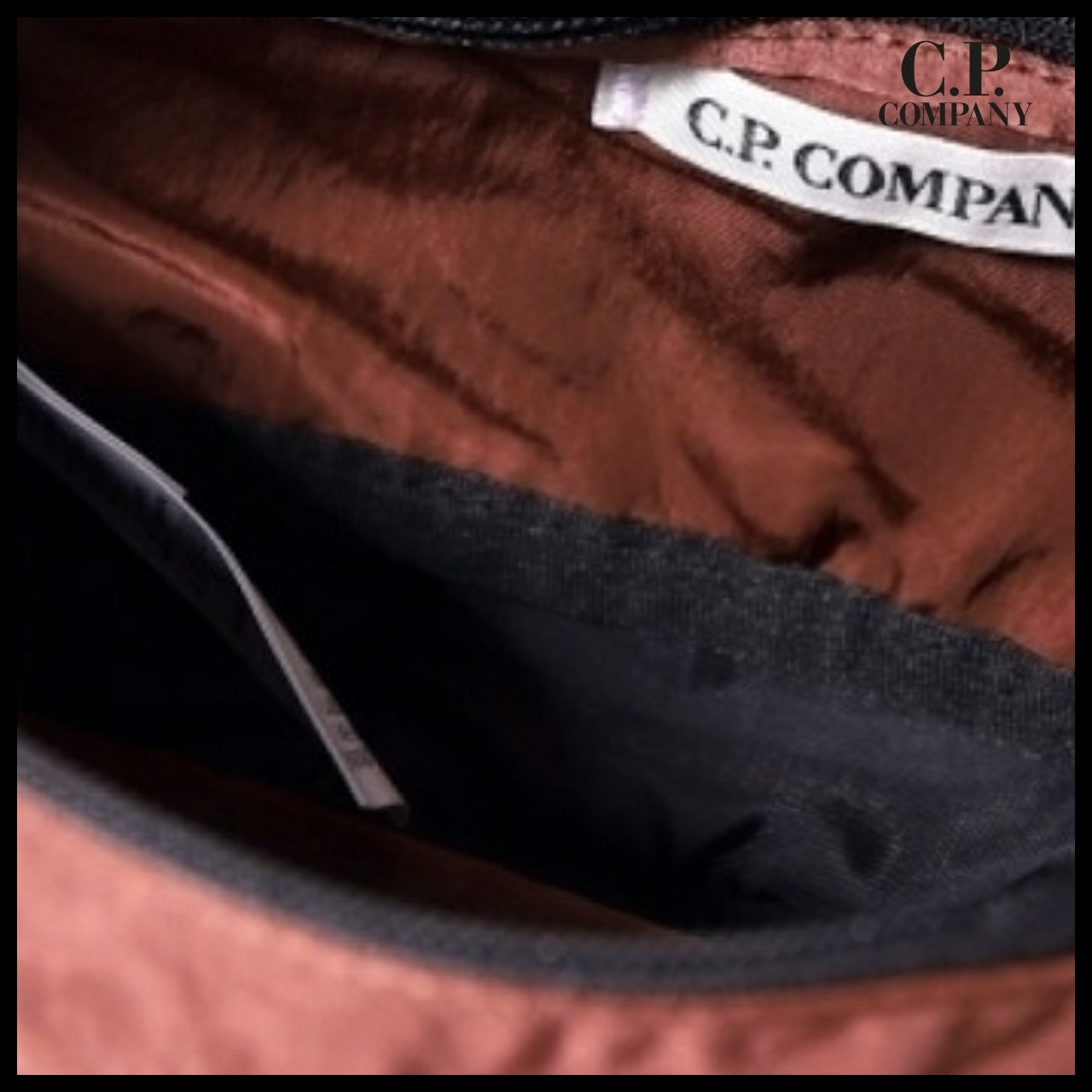 【CP COMPANY】Nylon B Crossbody Pack 598