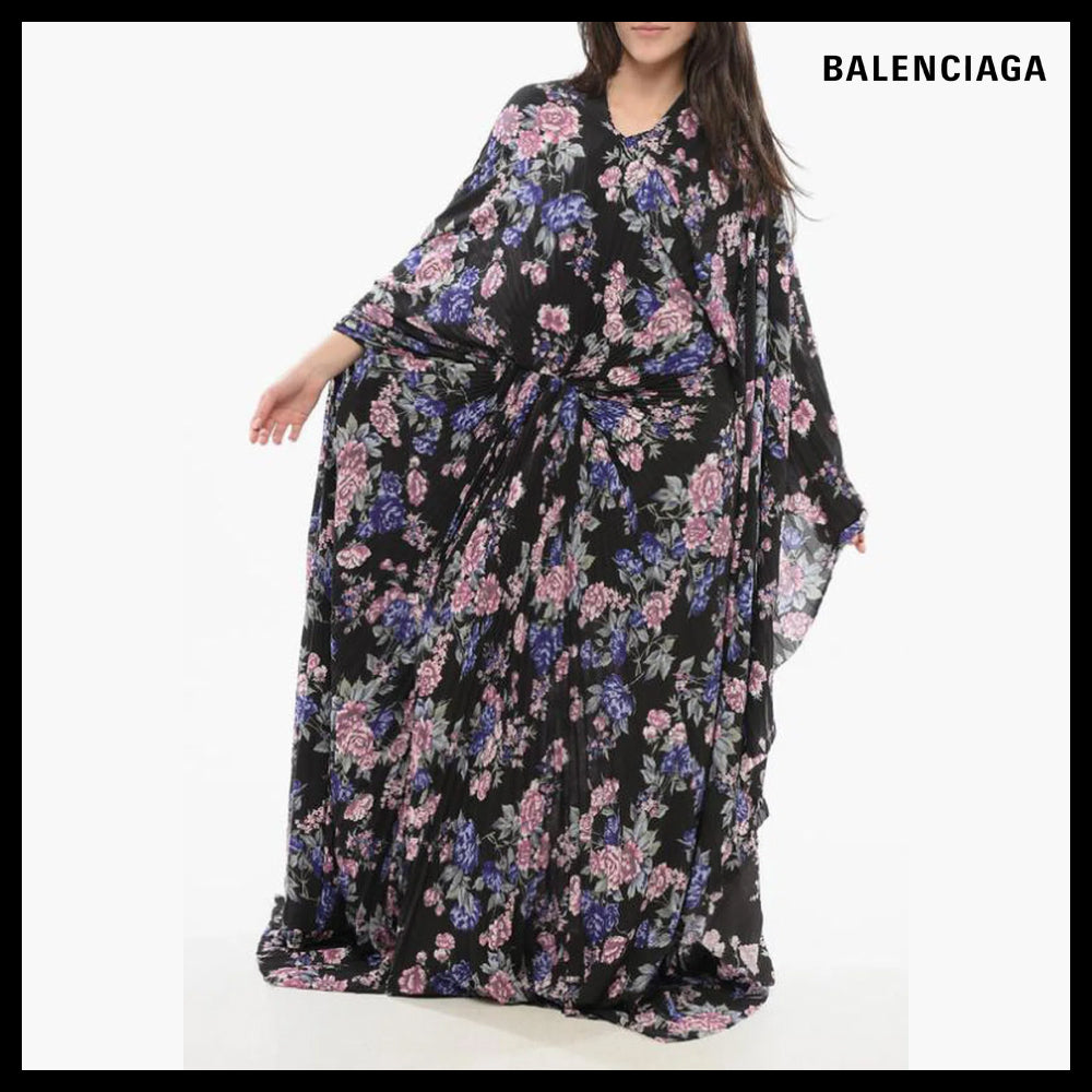 【BALENCIAGA】Black Floral Circle Pleated Dress