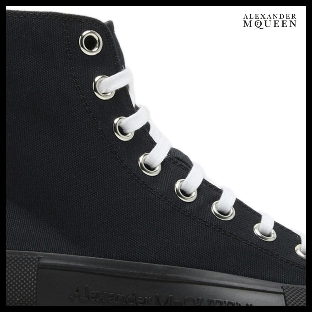 ★Mcqueenアウトレット セール ★Tread Slick Boot 705659 W4MV2