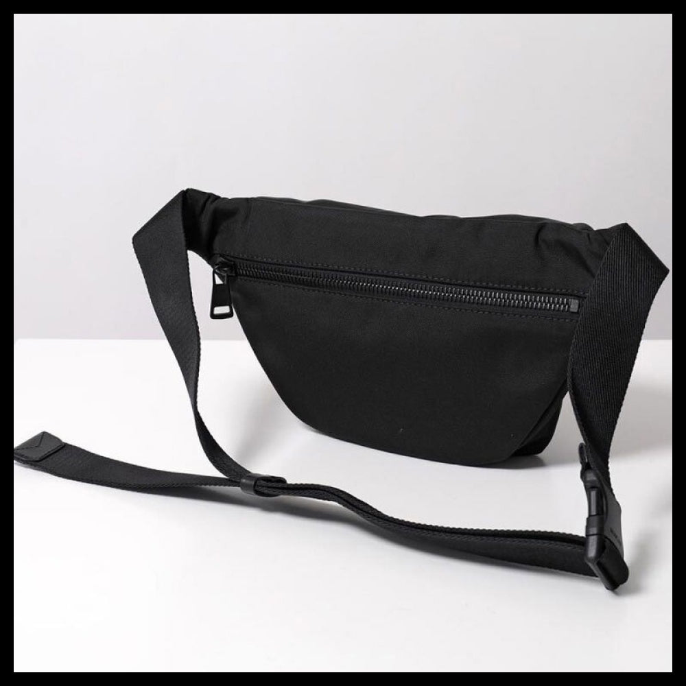 ◆MONCLER◆DURANCE BELT BAG BLACK