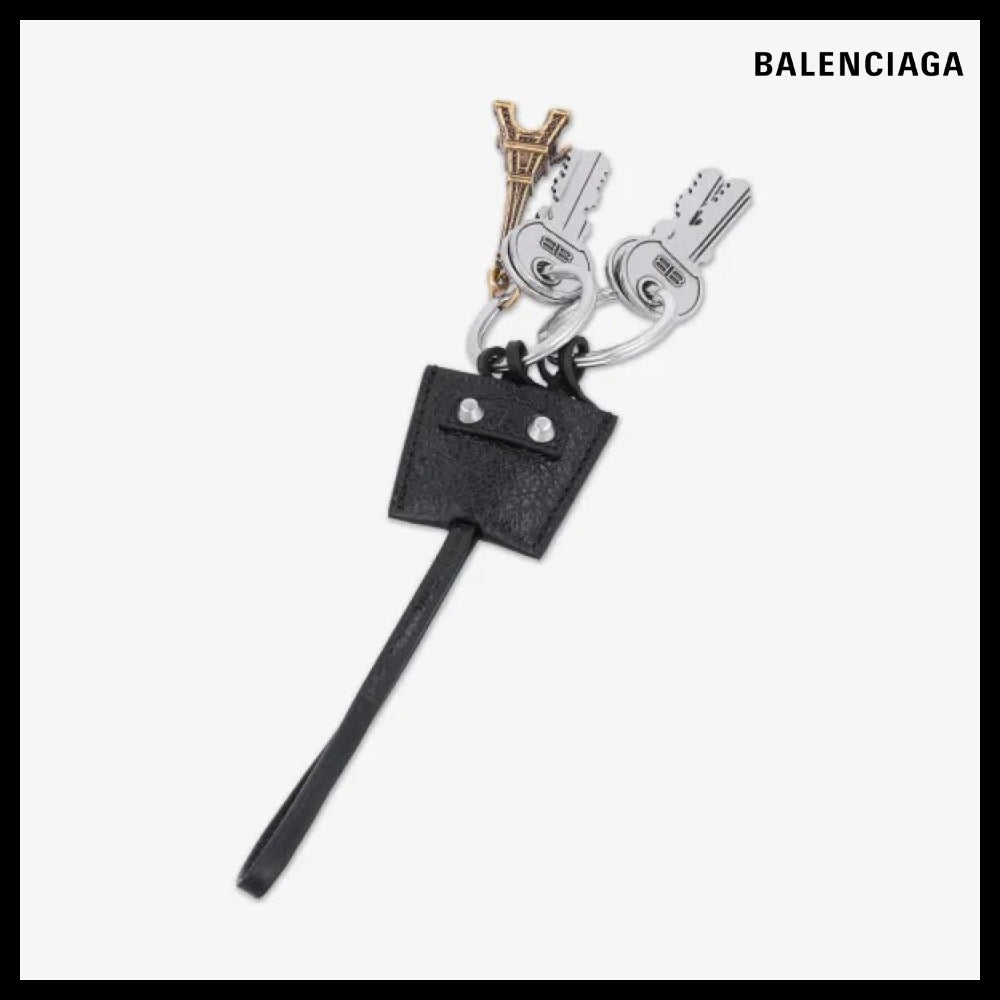 【BALENCIAGA】Le City Charm Eiffel Keyring Black