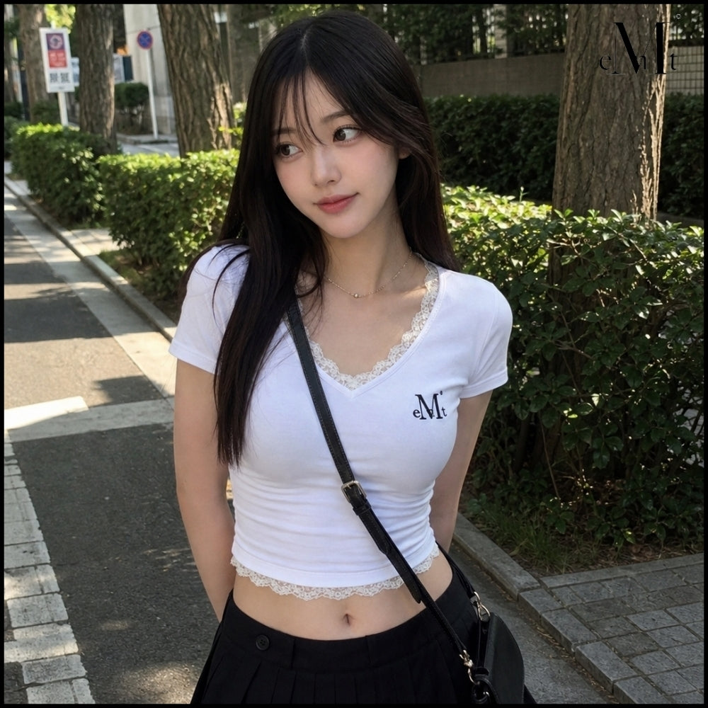 【MUCENT】Sunnier Lace V-Neck Short Sleeve Tee (3 Colors)