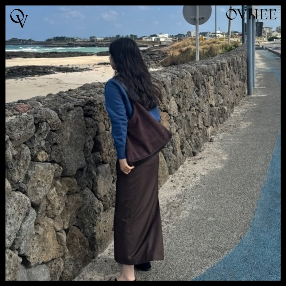 【OVHEE】 FLUME SUEDE HOBO BAG スエードホボバッグです