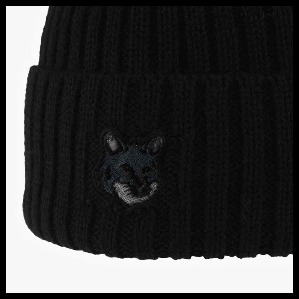 【MAISON KITSUNE】Bold Fox Head Beanie Black