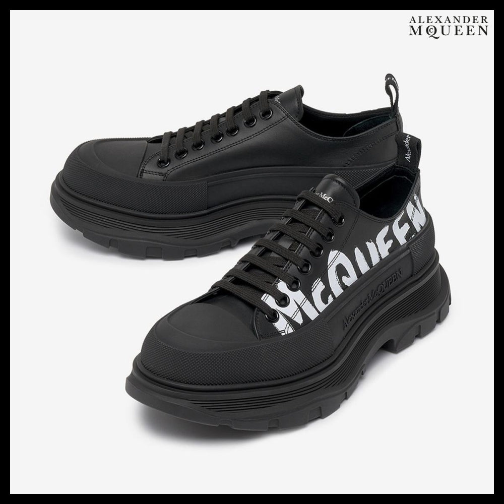 【Alexander Mcqueen】Tread Slick Lace-Up Sneakers BlackWhite