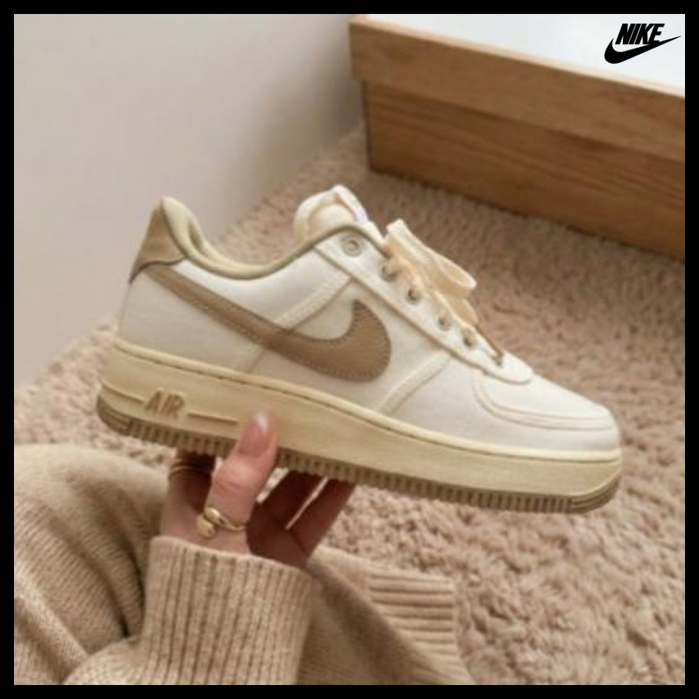 【Nike】Air Force 1 Pale Vanilla