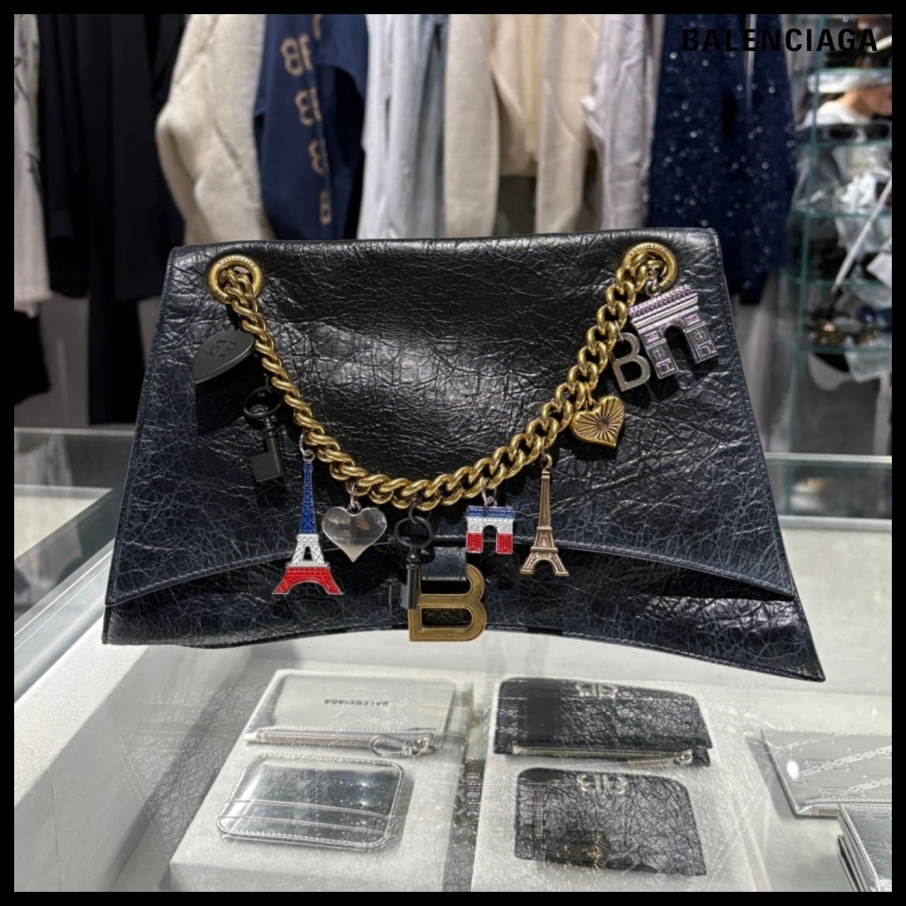 【BALENCIAGA】Crush Chain Small Bag “Paris Souvenir”