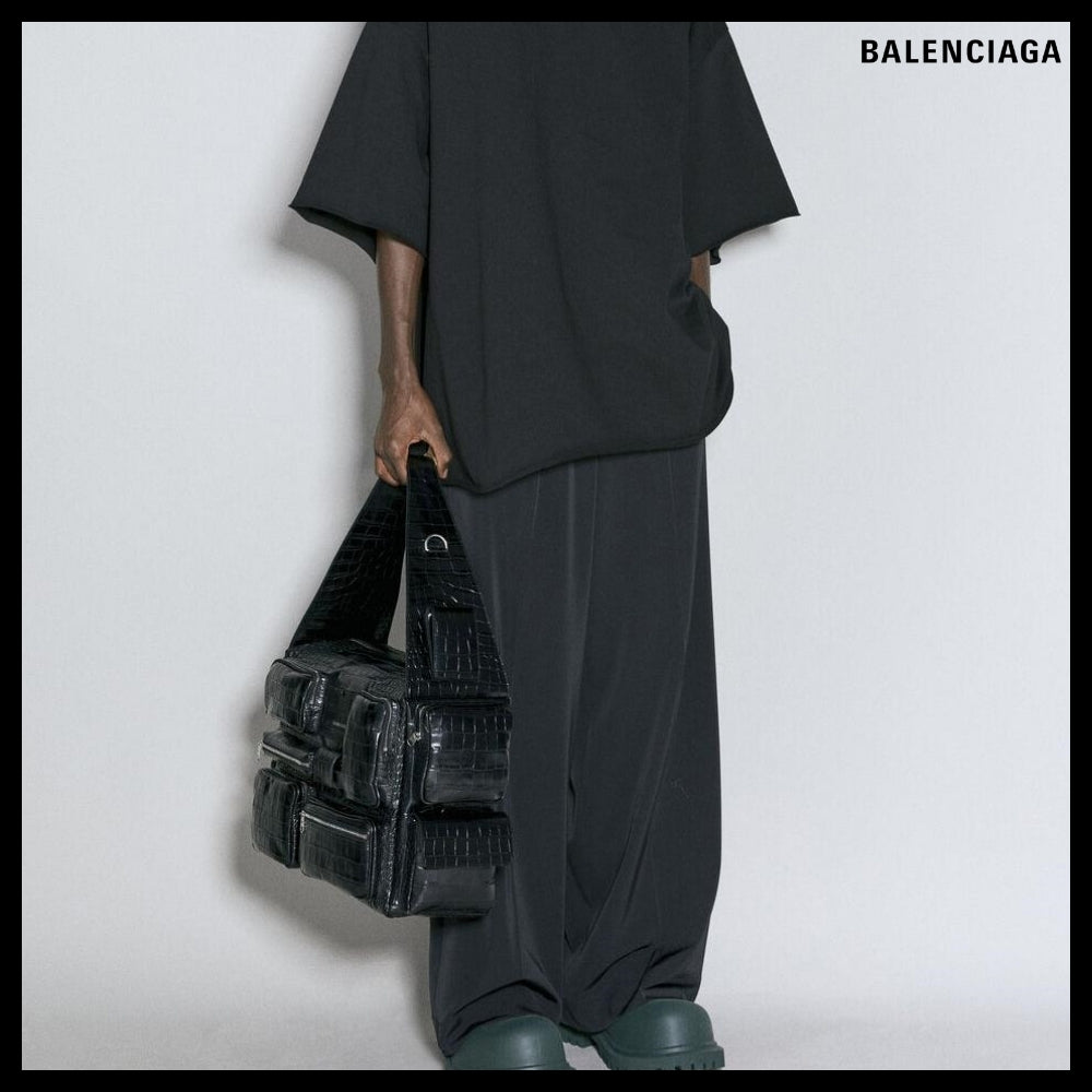 【BALENCIAGA】Superbusy Large Sling Bag Crocodile Embossed