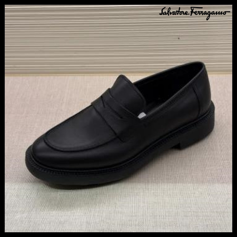 【FERRAGAMO】GROUND LEATHER PENNY LOAFERS BLACK