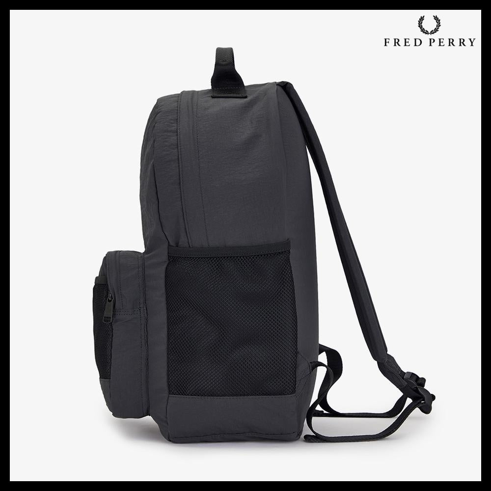 【FRED PERRY】Crinkle Nylon Mesh Backpack Anchor Gray