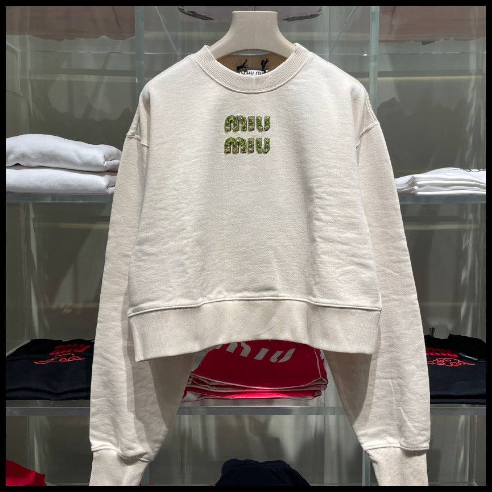 【MiuMiu】ビーズ刺繍ロゴ フェルパコットン スウェットシャツ
