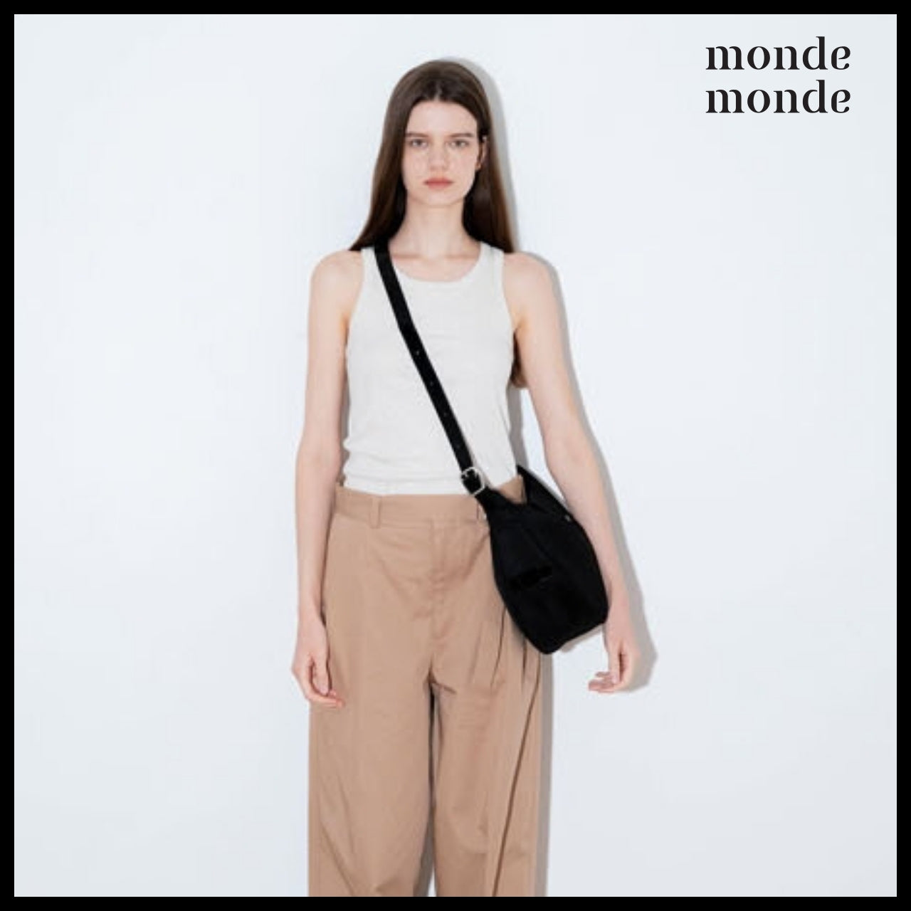 【monde monde】Classic Button Half Moon Nylon Bag (2 Colors)