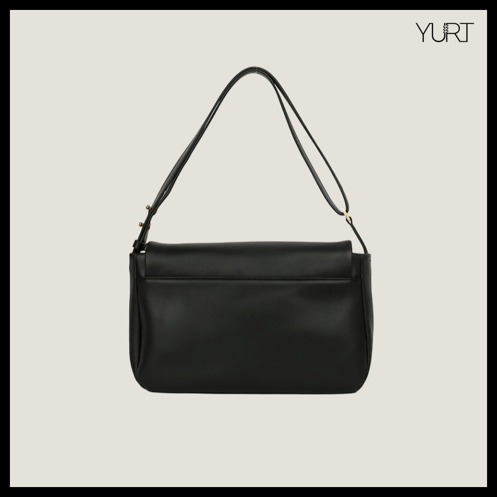 【YURT】Courrier Shoulder Bag YB322 Black