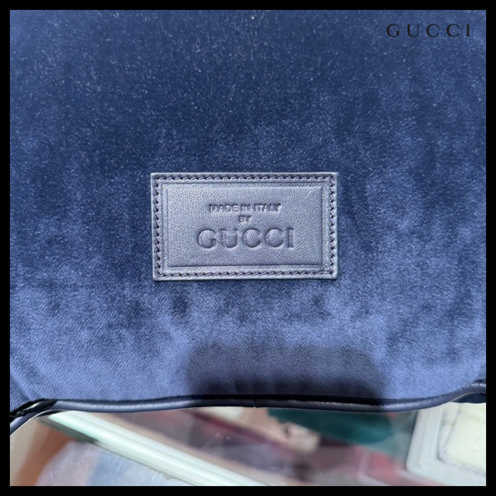 【GUCCI】Horsebit Logo Velvet Cushion Night Blue