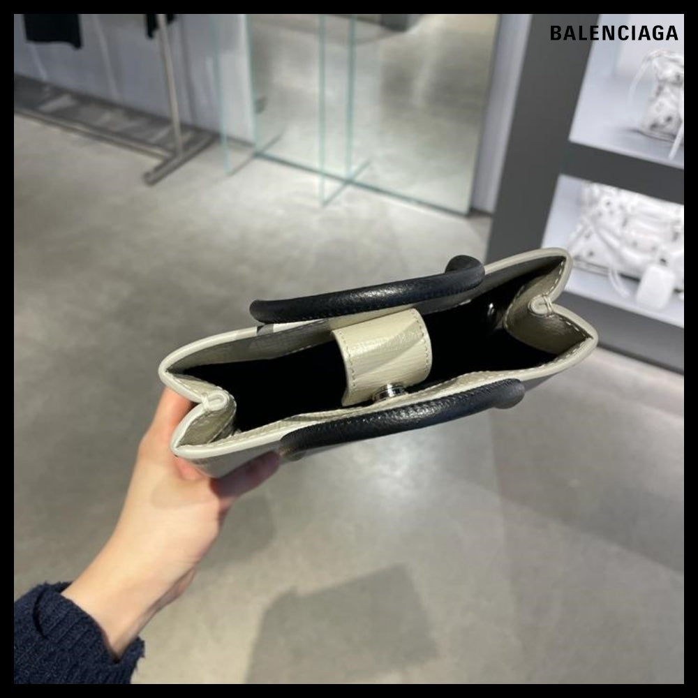 【BALENCIAGA】Shopping Calf Large Tote Bag Beige