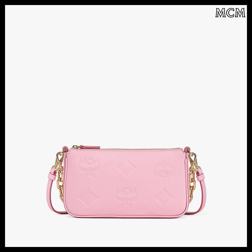 【MCM】Aren maxi monogram leather chain crossbody