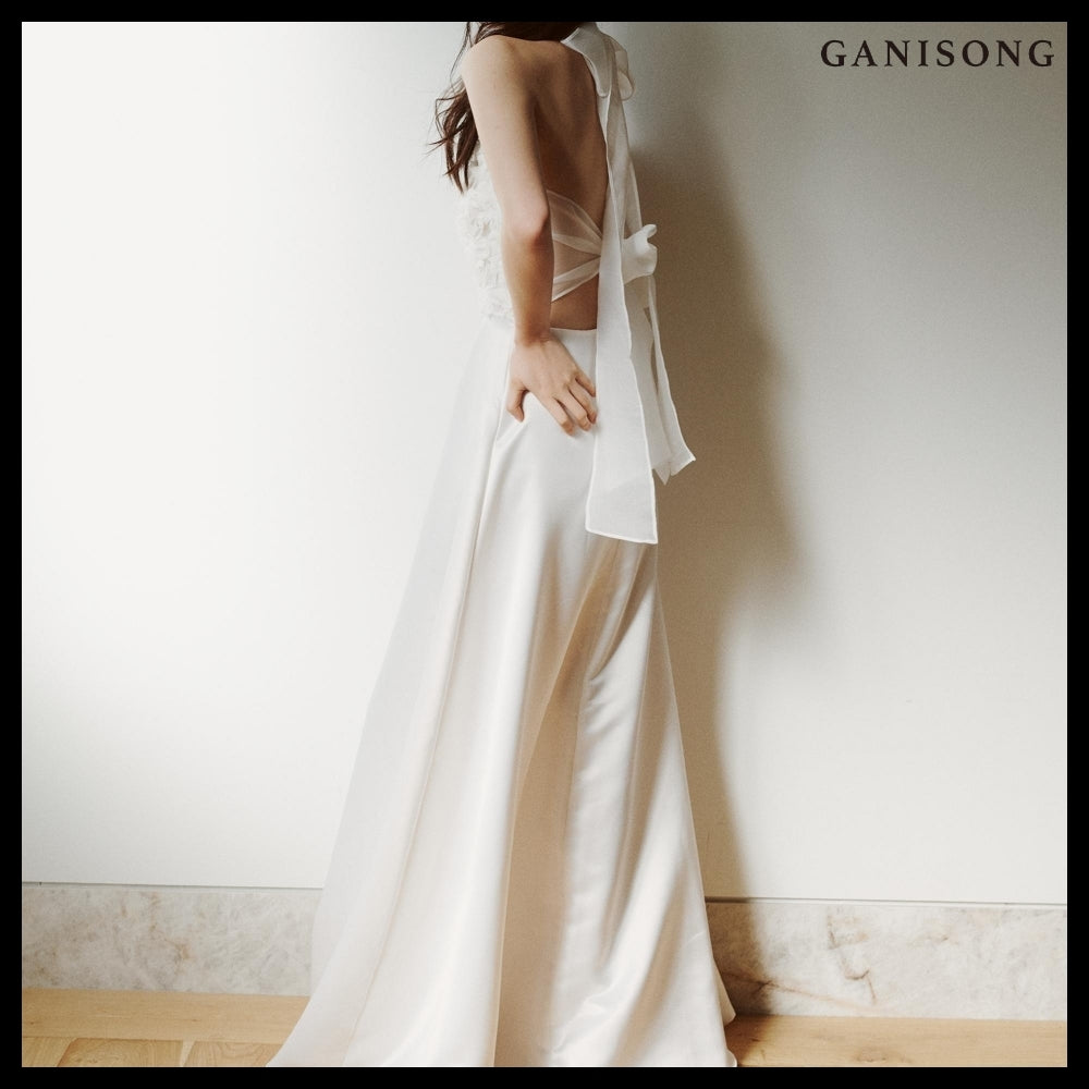 【GANISONG】Bridal Fluffy Rose Halterneck Dress White