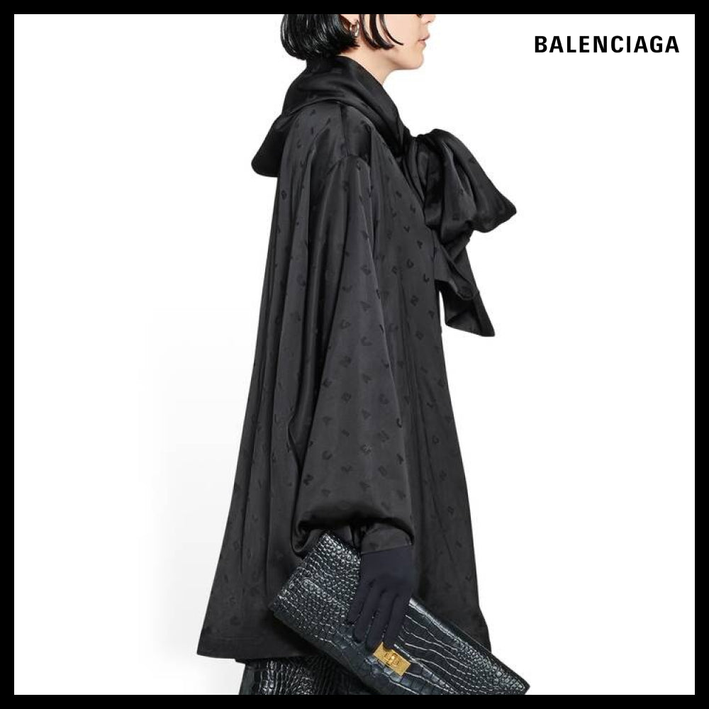 【BALENCIAGA】Logo Letters Allover Hooded Blouse Black