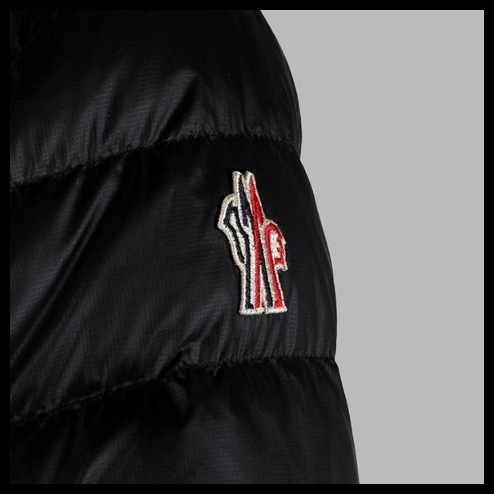 【Moncler】Wallabee Women's Down Jacket Black