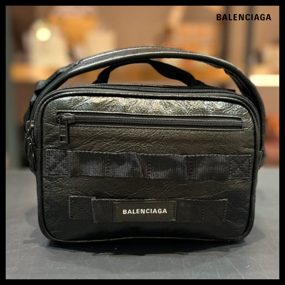 【BALENCIAGA】Army Pouch Crossbody Messenger Bag Black
