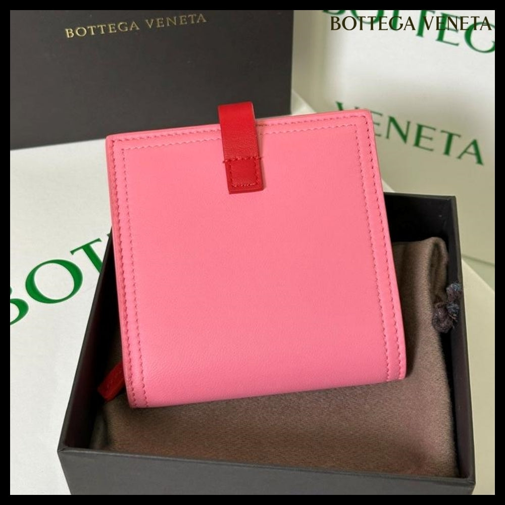 【BOTTEGA VENETA】ナッパ カーフ レザーツートーン二つ折り財布