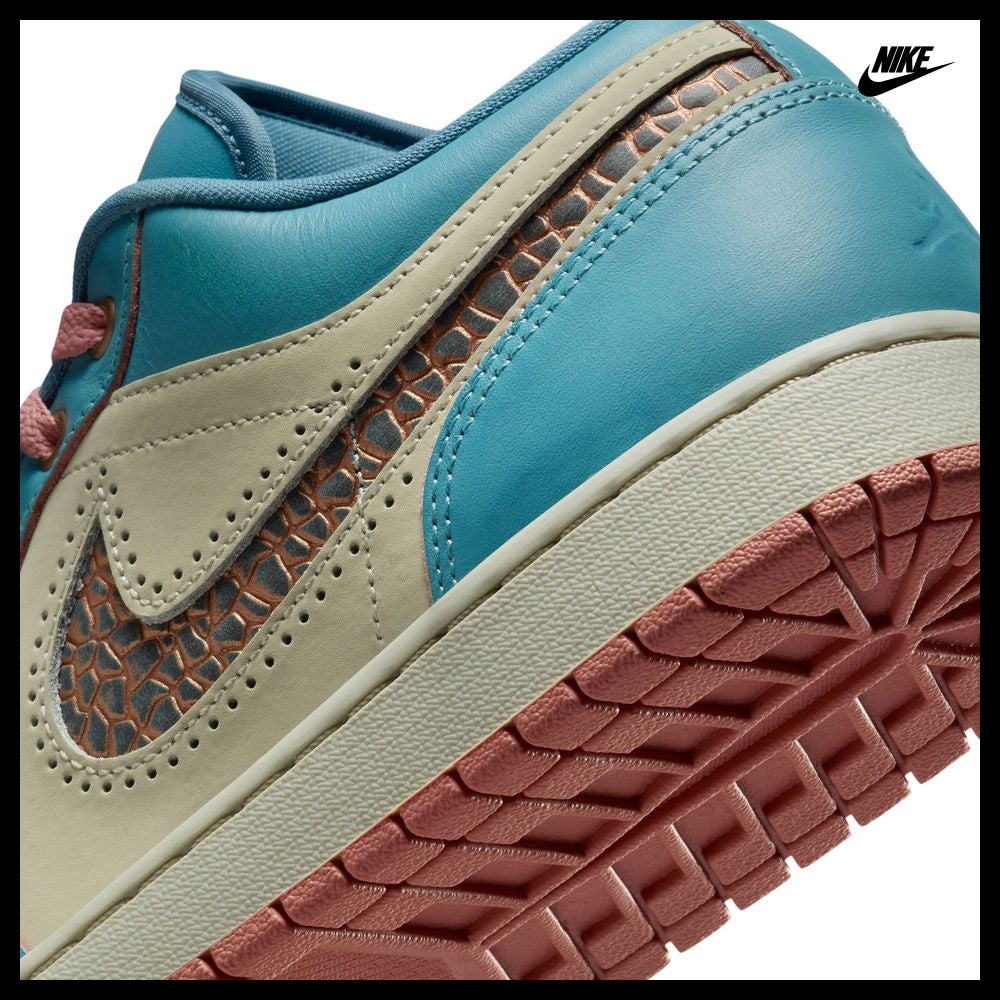 【NIKE】AIR JORDAN 1 Low Somos Eternos