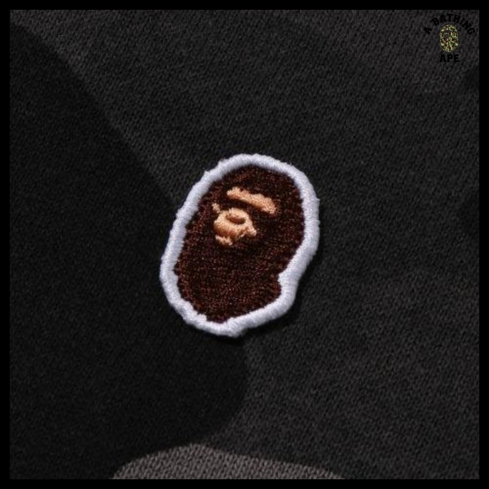 【A BATHING APE】One Point Color Camo Crop Full Zip Hoodie