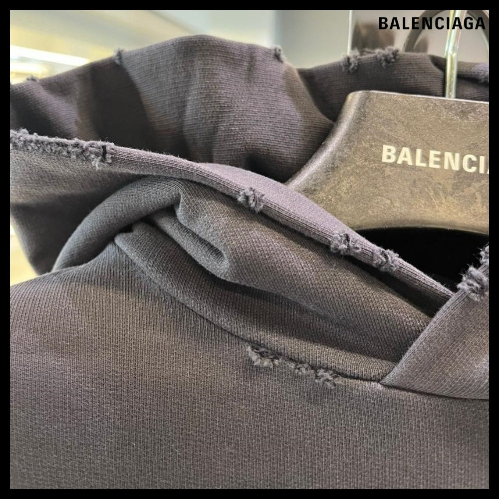 【BALENCIAGA】Round Hoodie Faded Black White