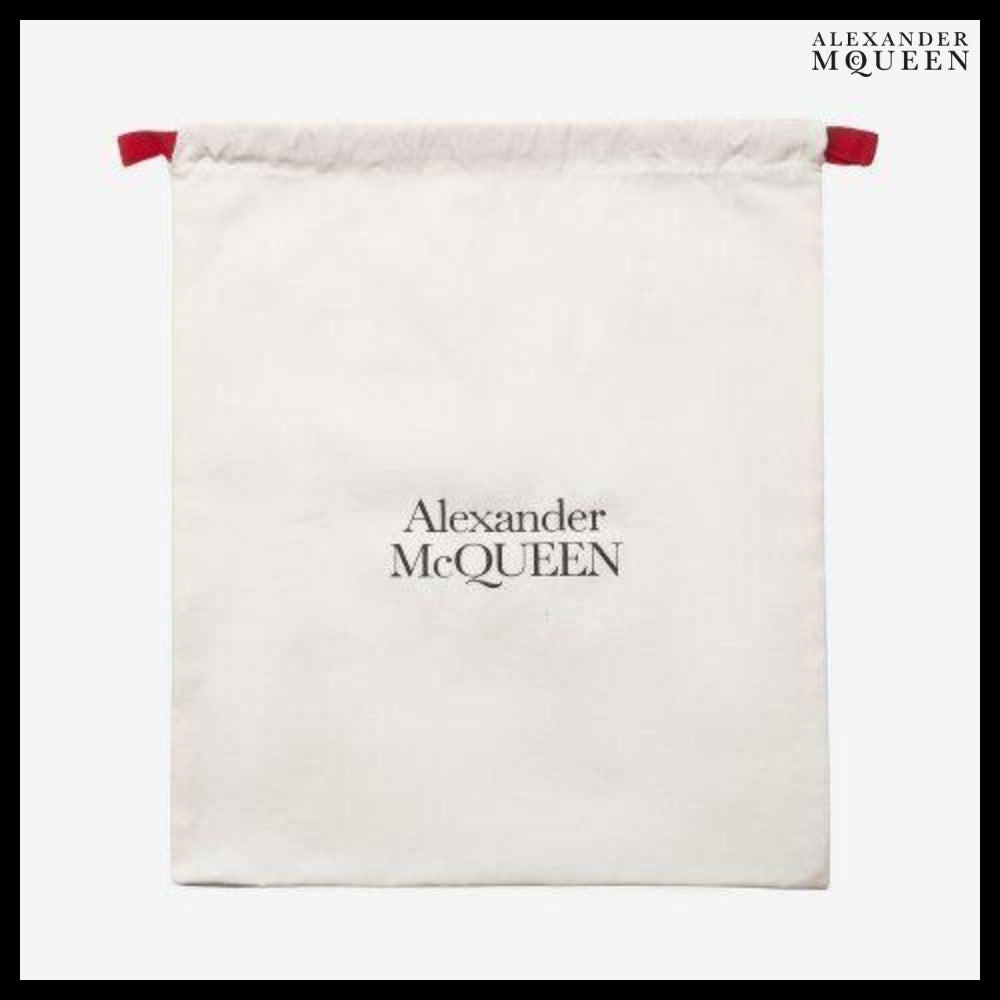 【Alexander Mcqueen】Tread Slick Lace-Up Sneakers BlackWhite