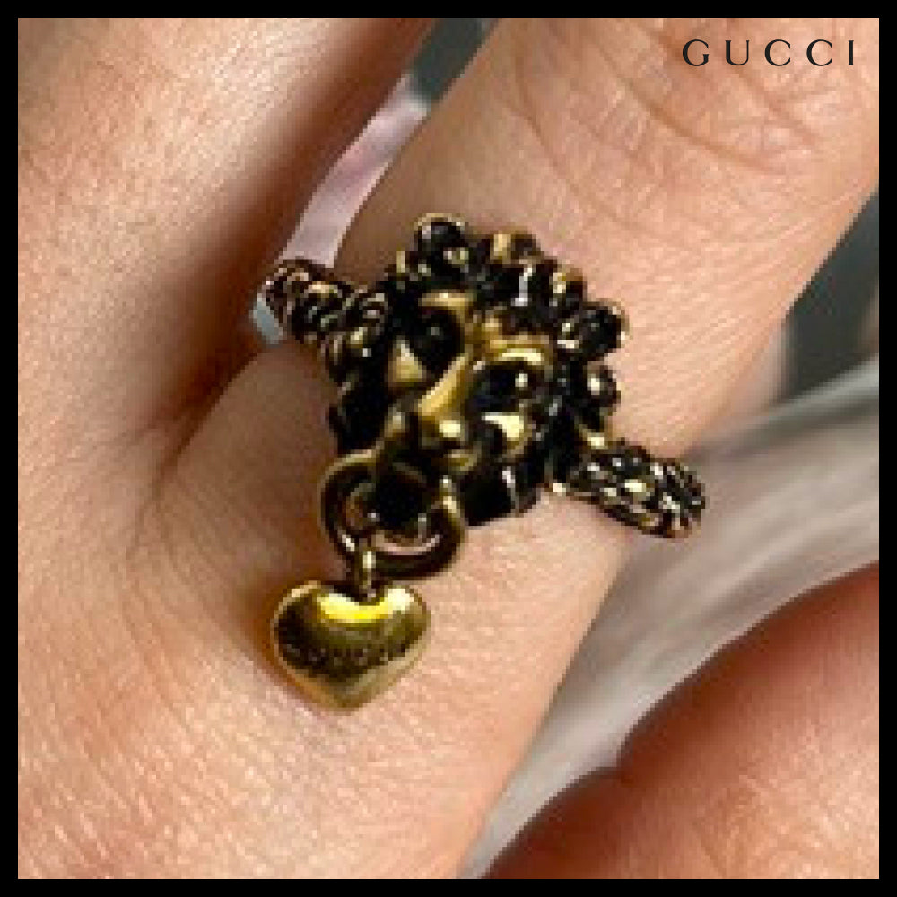 【GUCCI】Lion Head Heart Pendant Ring Gold