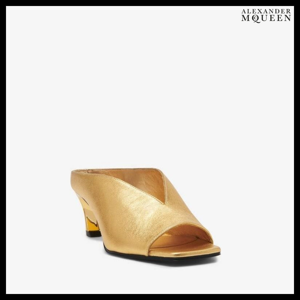 【Alexander Mcqueen】Armadillo Mule in Gold