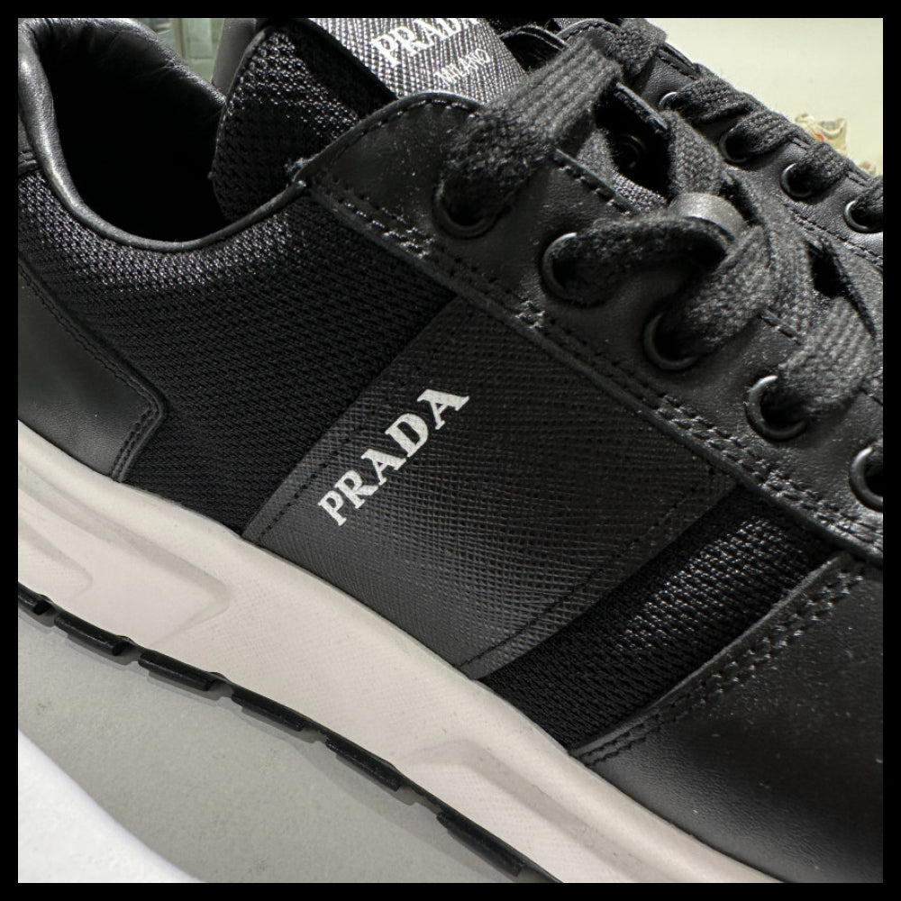 【PRADA】PRAX 01 Sneakers Men