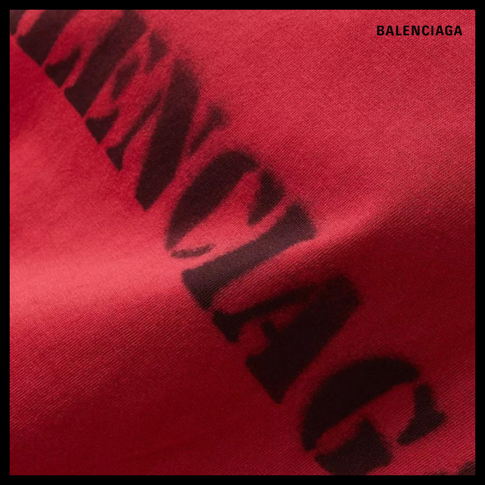 【BALENCIAGA】Stencil Type Medium Fit T-Shirt Red