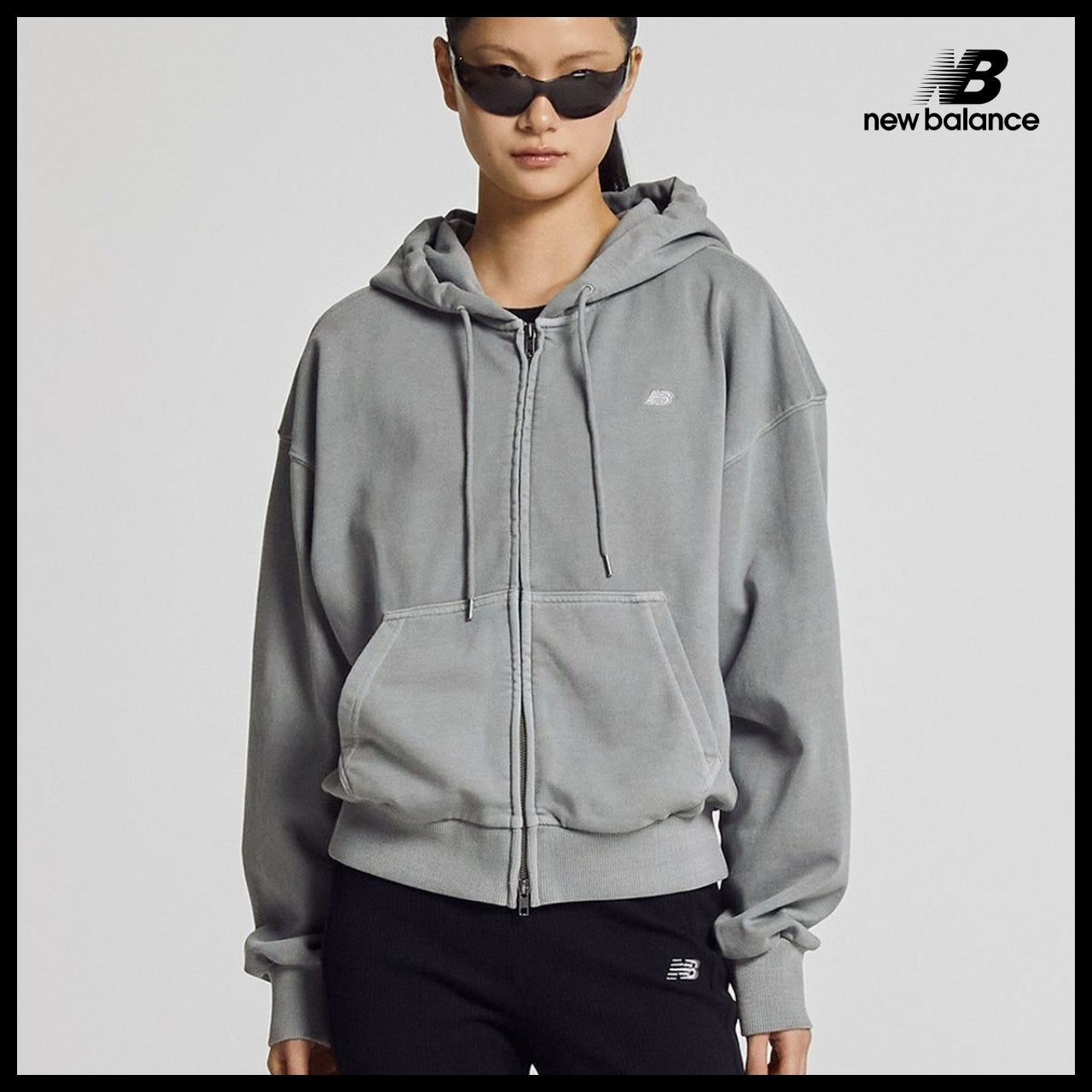 【New Balance】Women Essential Dyeing Hoodie Light Gray