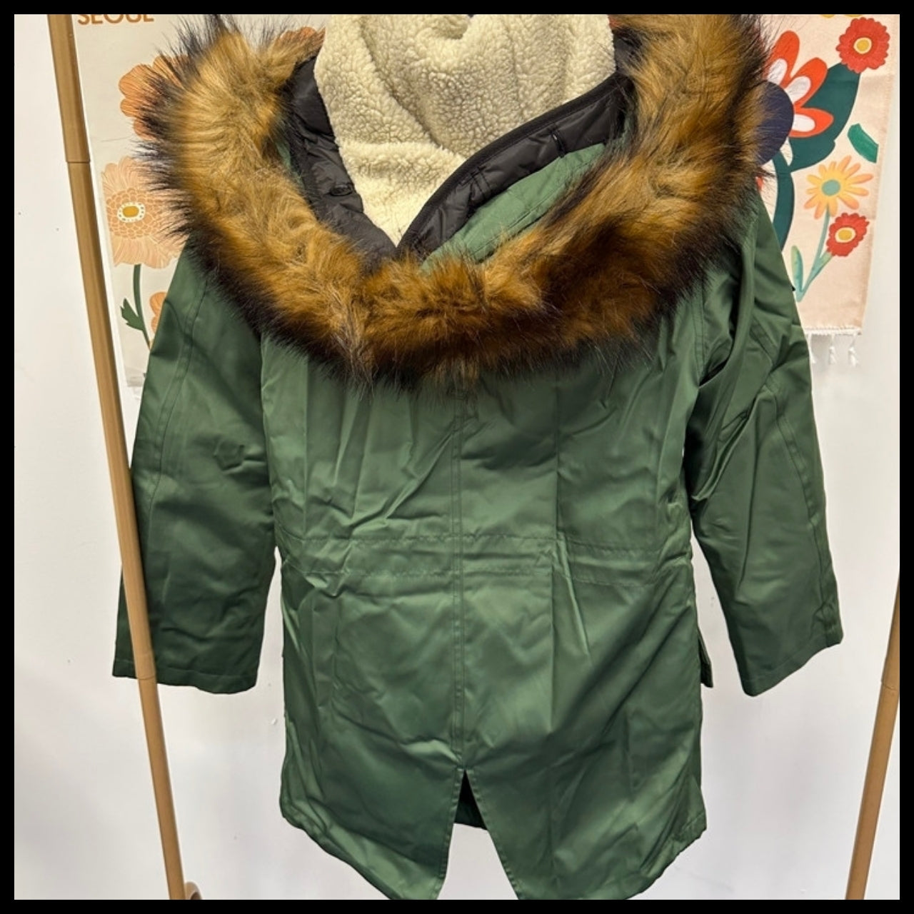 【Burberry】LANFAIR Detachable Fur Hood Nylon Padded Jumper